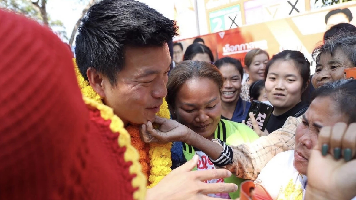 ‘เท้ง-ปชน.’แรง คนเชียงใหม่หนุน ‘นายกฯ’ ยืน1โพล นำ ‘เชน-หนู’ พท.-ภท.