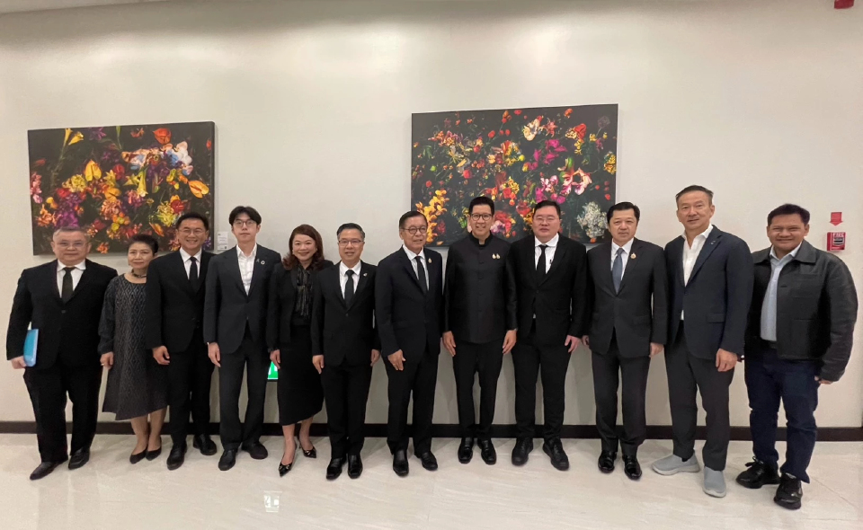 'เอกนิติ' นำทีมไทยแลนด์บุก ‘ดาวอส’ ปักหมุดไทยในเวทีโลก