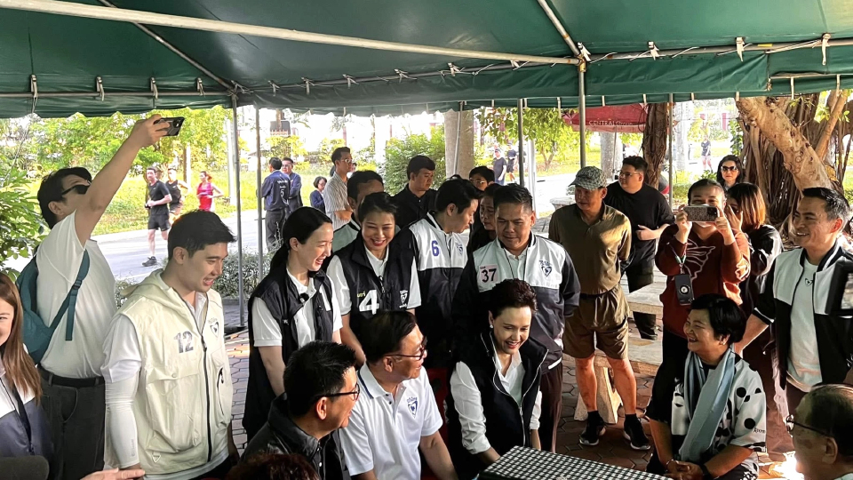 ‘ศุภจี-เอกนิติ-สีหศักดิ์’ ประเดิมหาเสียงสวนลุมฯ ขอคะแนนคนกทม.