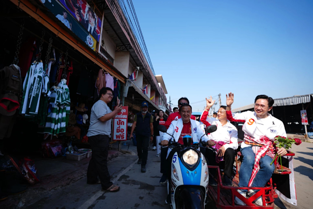 ชาวบ้านหนองบัวลำภู บอก ‘ยศชนัน’ ใครก็ได้ ขอเป็น ‘เพื่อไทย’