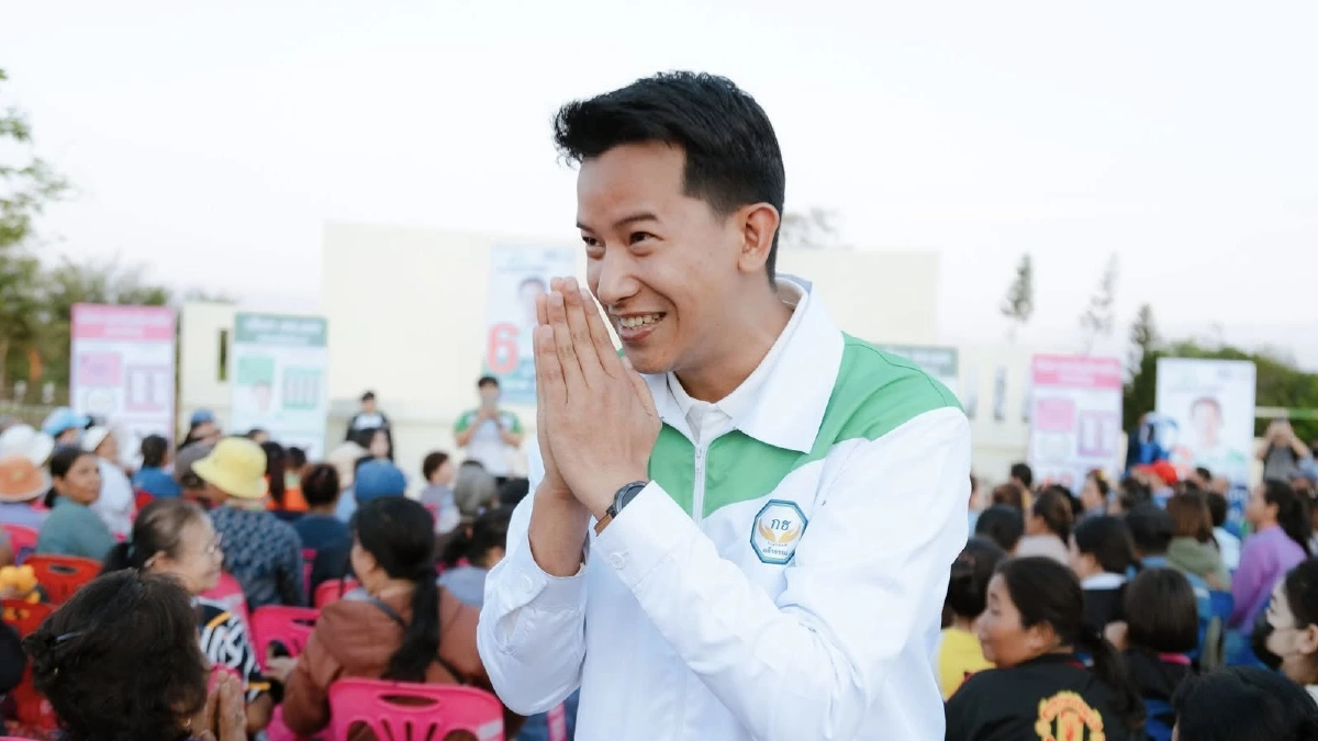 ‘สิรภพ’ มึน ติดโผงูเห่า ซบ‘ภท.’ ยัน ถึงเป็นฝ่ายค้าน ไม่ทิ้ง ‘ธรรมนัส’