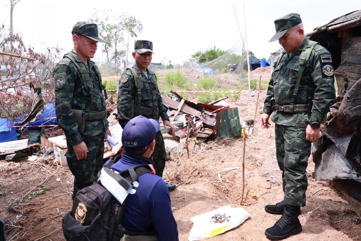 มทภ.2 ตรวจจุด ทหารเหยียบกับระเบิด สั่งสแกนซ้ำทุกตารางนิ้ว