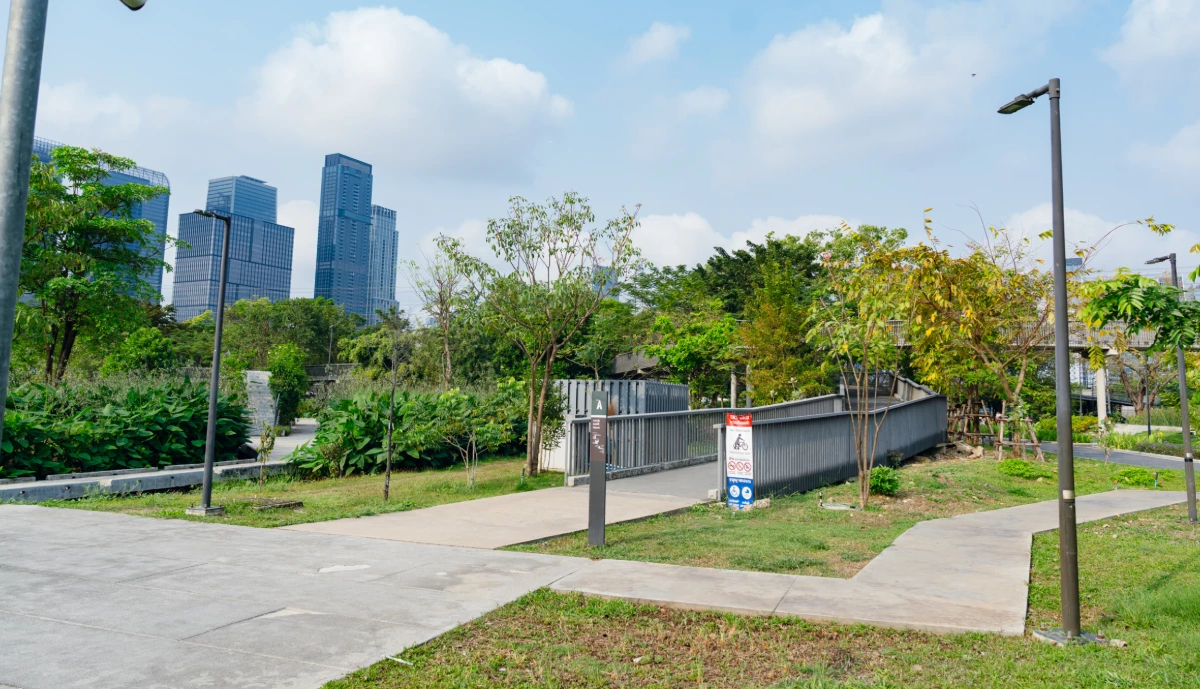 ส่อง 'สะพานเขียว' โฉมใหม่! เชื่อมสวนลุมฯ-เบญจกิติ เสร็จกลางปี 69
