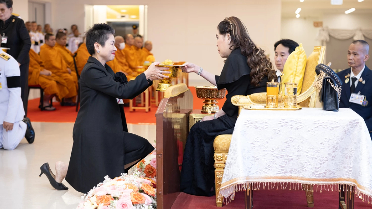 กรมพระศรีสวางควัฒนฯ ทรงรับการทูลเกล้าฯ ถวายเงินสมทบ “กองทุนหทัยทิพย์”