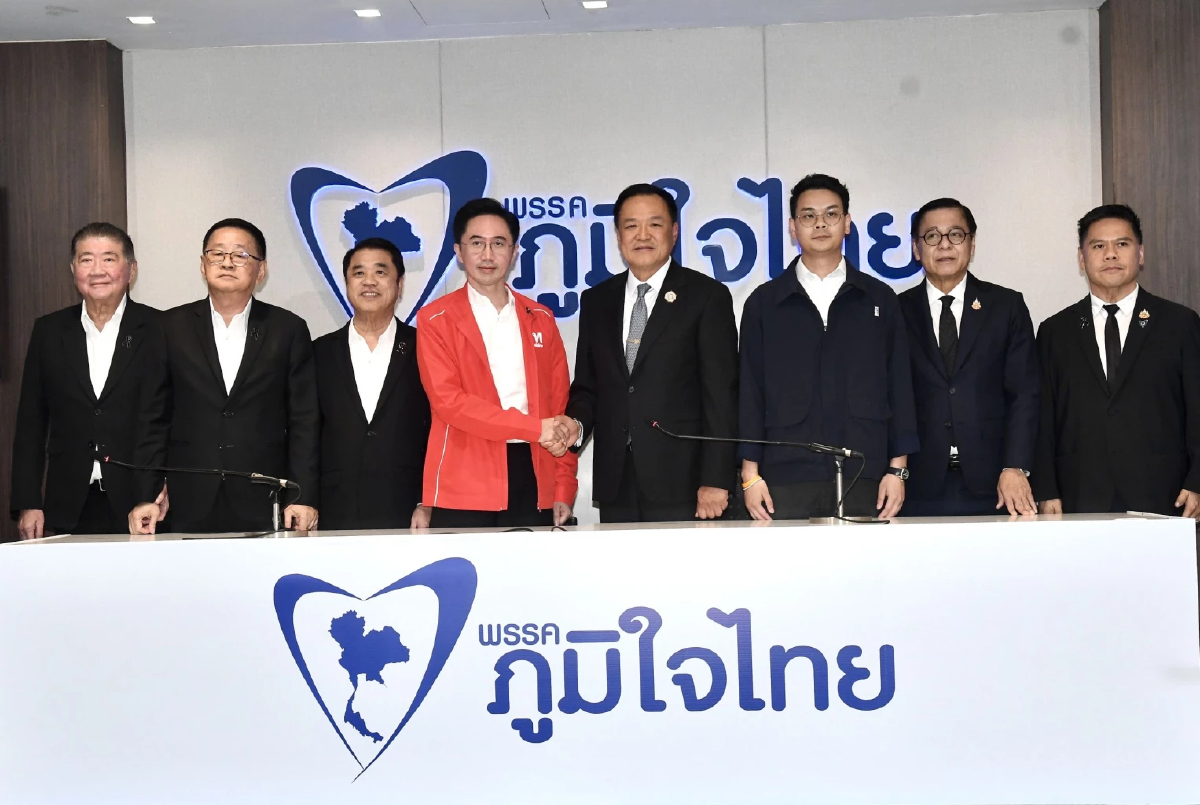 'ยศชนัน' นำทีมถก 'อนุทิน' คุยตั้งรัฐบาล นายกฯ ลั่นลบความไม่เข้าใจ เดินหน้าประเทศ