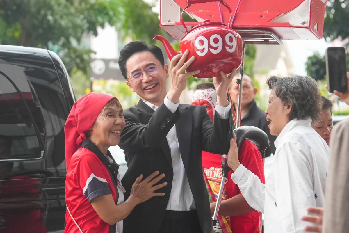 ‘ยศชนัน’ แกนนำ พท.เกาะติดผลเลือกตั้ง สส. ขอบคุณทุกคะแนนเสียง