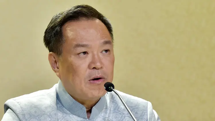 ‘อนุทิน’ อุบตอบ ‘กล้าธรรม’ ได้ร่วมรัฐบาลหรือไม่ ชี้ ยังไม่ปิดดีล