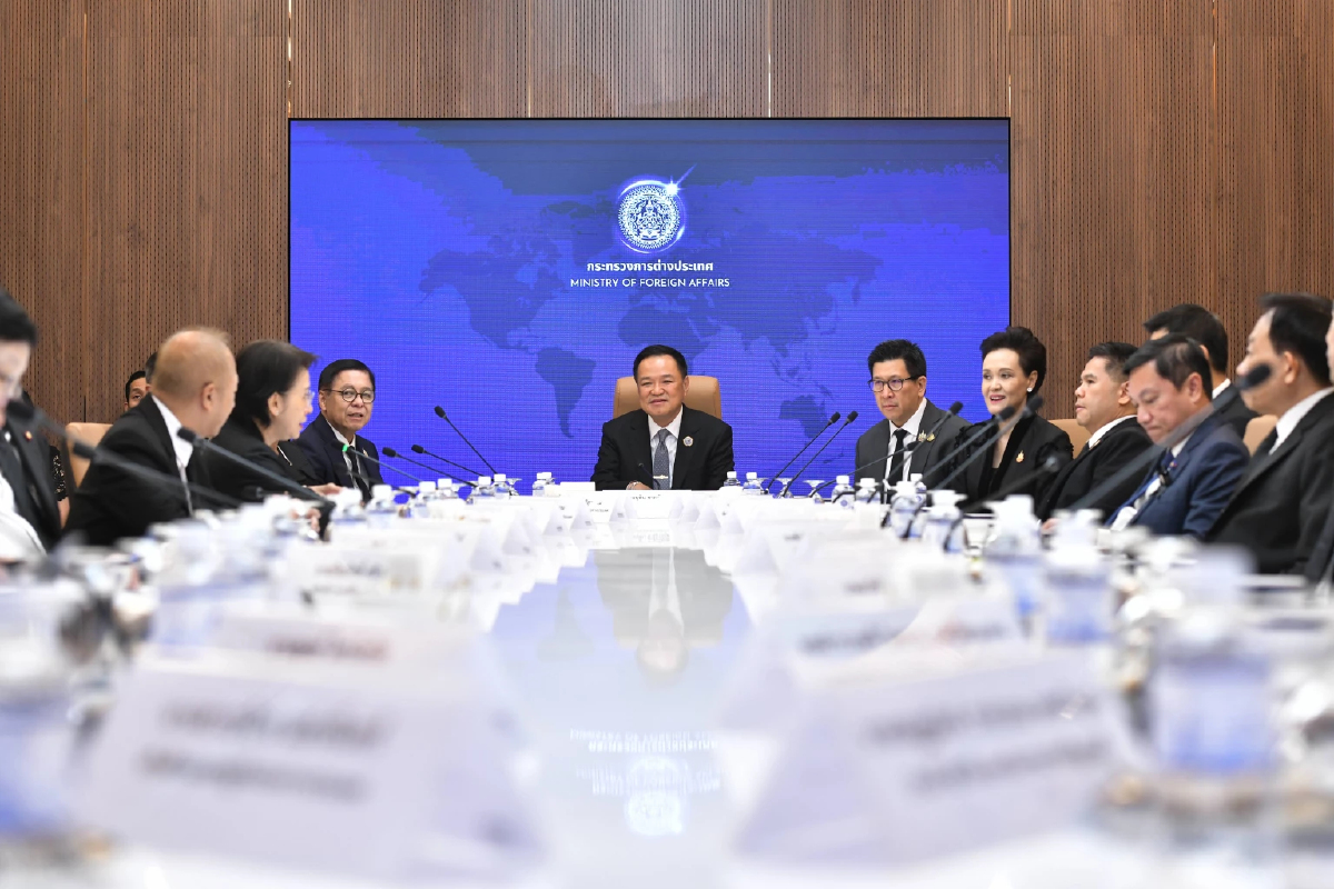 นายกฯ มอบนโยบายรัฐมนตรีเศรษฐกิจ-ผู้บริหารกระทรวงการต่างประเทศเคลื่อนการทูตคู่เศรษฐกิจ