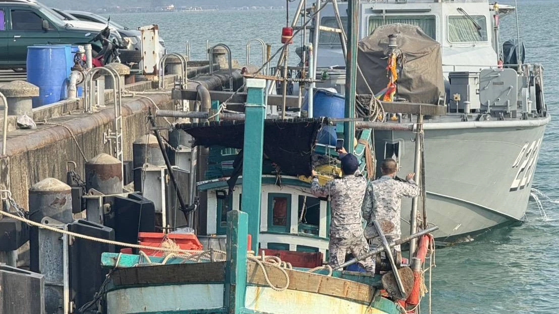 ทร. โต้กลับ เปิดพิกัด-ไทม์ไลน์ เรือประมงกัมพูชา รุกน่านน้ำไทย