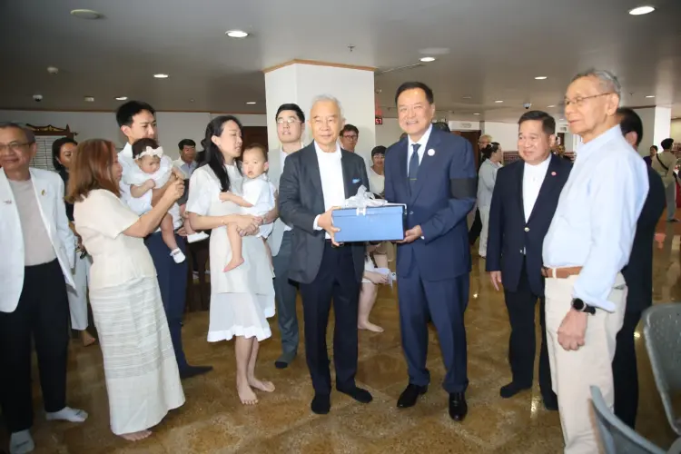 'อนุทิน' ร่วมอวยพรวันเกิด 'สุวัจน์' ถูกอวยพรกลับให้เป็นนายกฯ4ปี
