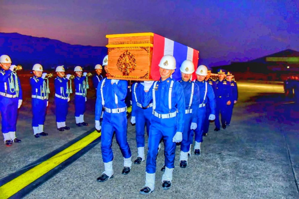 เครื่องบิน AT-6 ตกเชียงใหม่ จ่ายสินไหมนักบิน 3.3 ล้าน