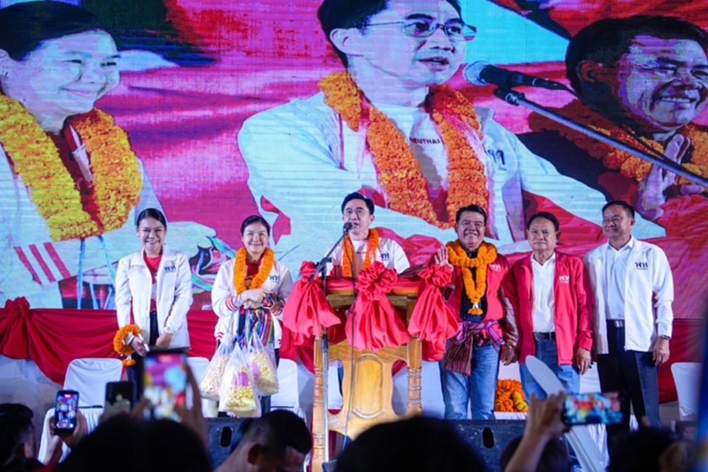 ‘เพื่อไทย‘ปิดท้ายปราศรัยอีสาน 16 เวที ส่ง ‘ยศชนัน’ นั่งนายกฯ