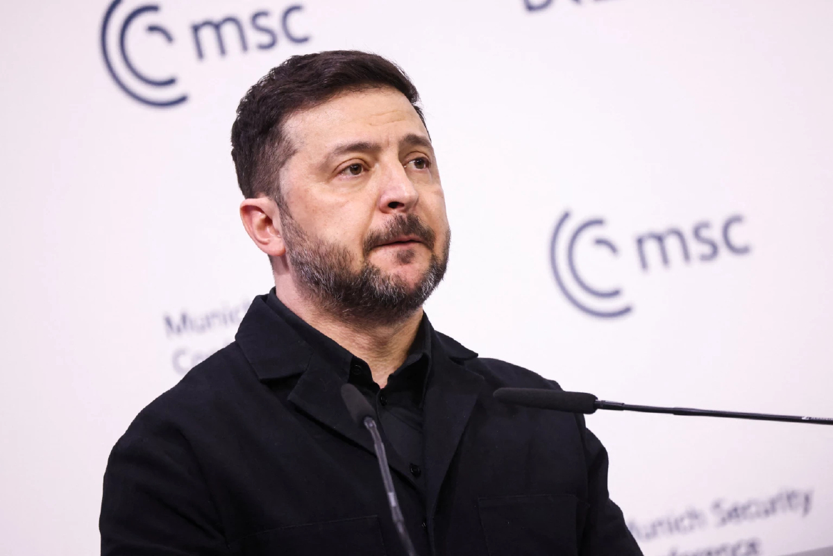 'เซเลนสกี' ตัดพ้อ 'สหรัฐ' ให้ยูเครนยอมอ่อนข้อมากเกินไป ขณะที่รัสเซียลีลา