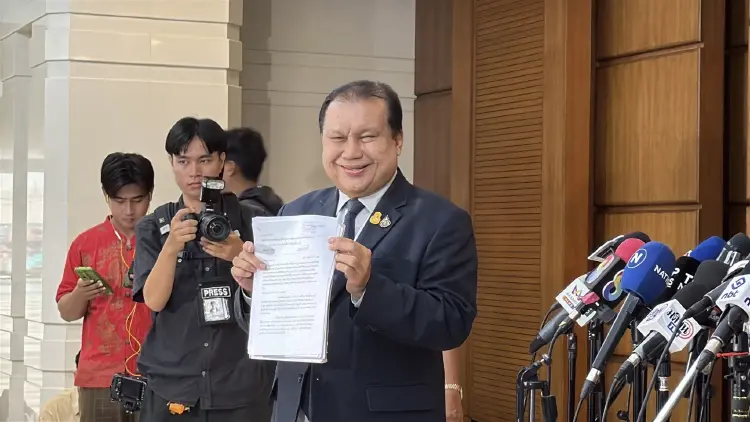 หนุน กกต.เอาผิดพวกปล่อยเฟกนิวส์ ปมบาร์โค้ด ยันต้องมีป้องบัตรผี