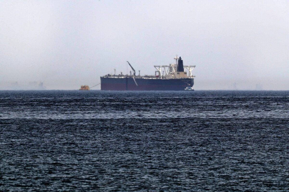 ‘มาเลเซีย’ จับกุมเรือ 2 ลำ ถ่ายโอนน้ำมันผิดกฎหมาย ยึดน้ำมันได้กว่า 4,000 ล้านบาท