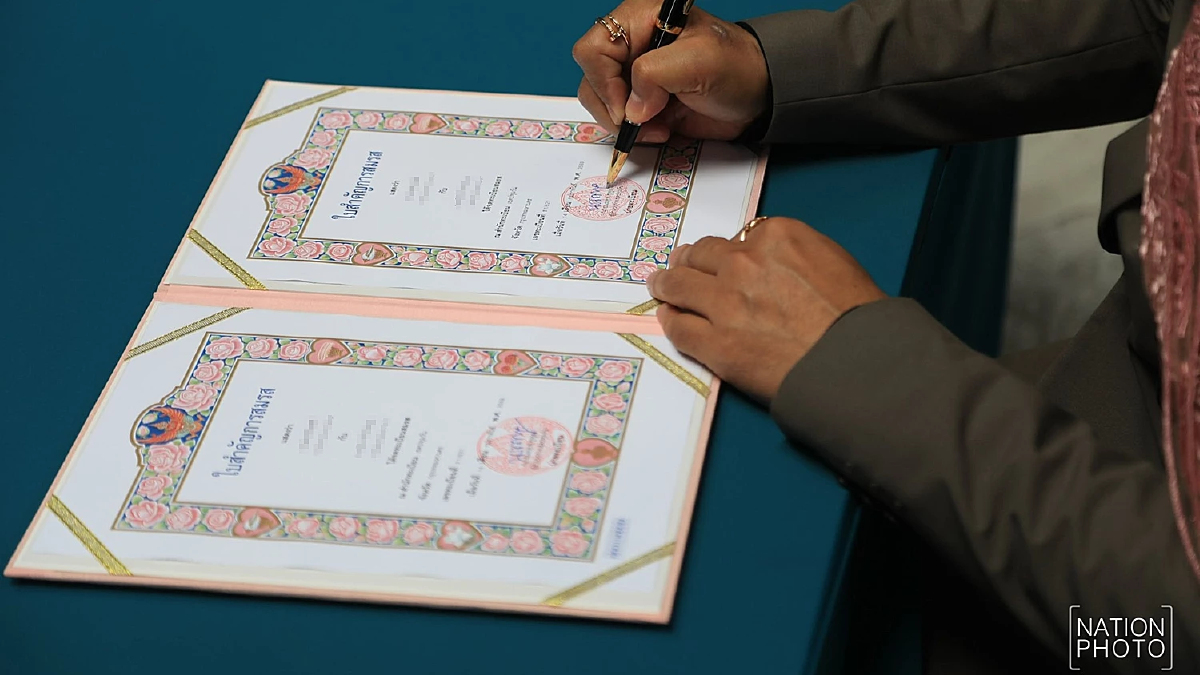 กทม. เผยสถิติ 'จดทะเบียนสมรส' วันวาเลนไทน์ 2569 กว่า 3,000 คู่ 'บางรัก' ครองแชมป์