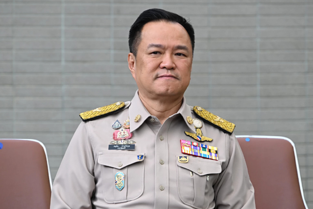 เปิดคำสั่งนายกฯ ห้ามออกใบอนุญาต ป.12 พกปืน 1 ปี ล้อมคอกก่อการร้าย