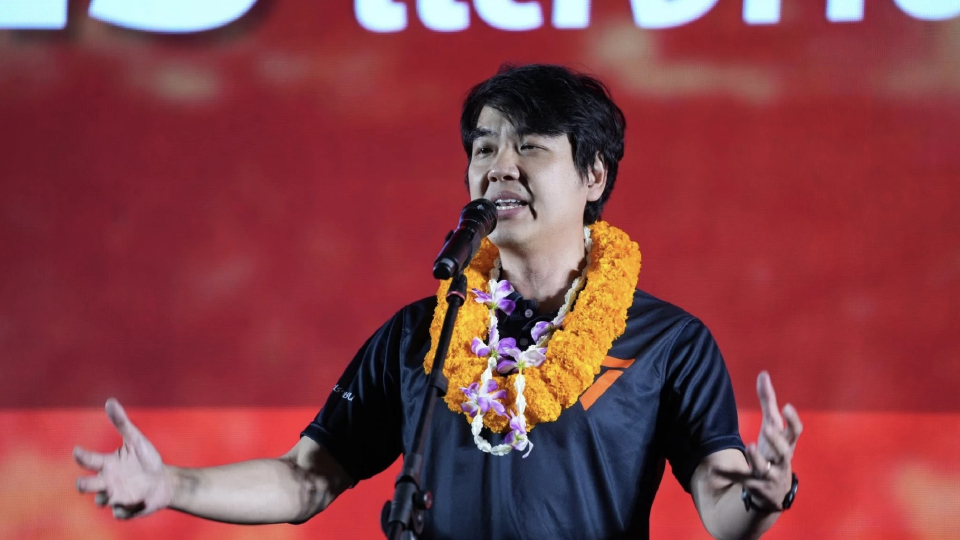 ‘ปิยบุตร’ ชี้ ‘พท.-ภท.’ ร่วมรัฐบาล เผ่าพันธุ์เดียวกัน ผลประโยชน์ลงตัว