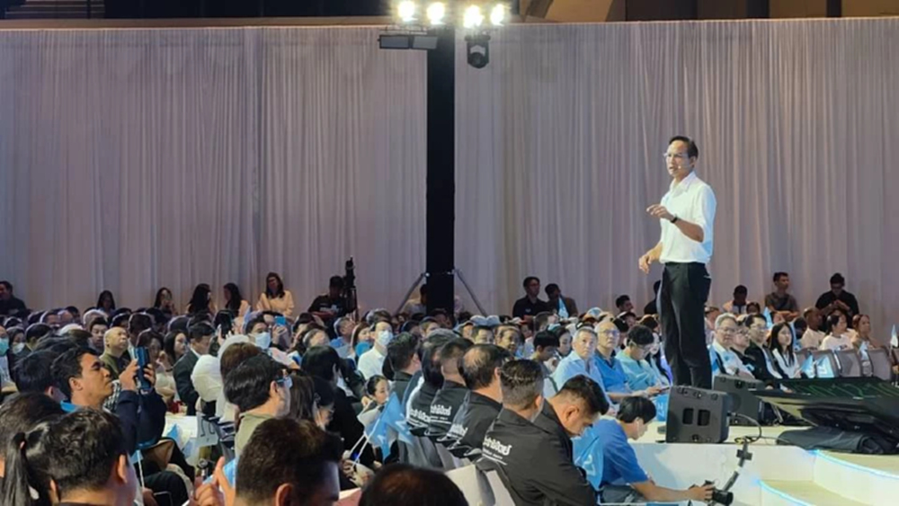 'กรณ์' พร้อมสร้างจุดเปลี่ยนการเมือง ชวนคนลังเล กา 'ปชป.'