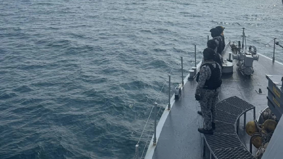 ทัพเรือภาค 1 ส่ง หมวดเรือพิทักษ์อ่าวไทย ไล่ 25 เรือประมงกัมพูชา รุกน่านน้ำไทย