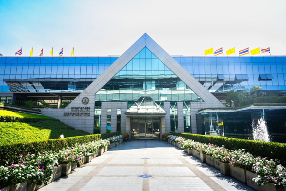 'กรมการกงสุล' ยืนยัน 'เลือกตั้งนอกราชอาณาจักร' เป็นระบบ โปร่งใส ส่งบัตรทันเวลา