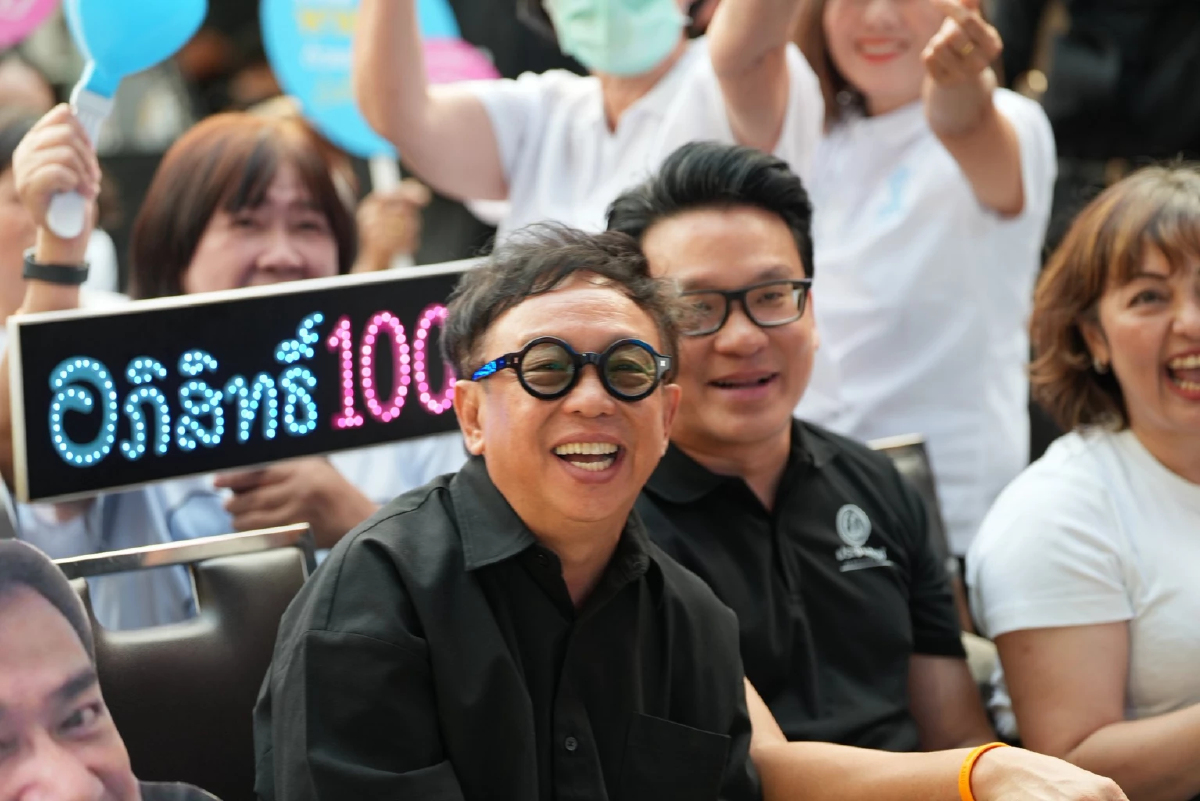 'สาทิตย์' พร้อมรับไมตรี 'ภท.' หากชวนร่วมรัฐบาล แบบมีเงื่อนไข