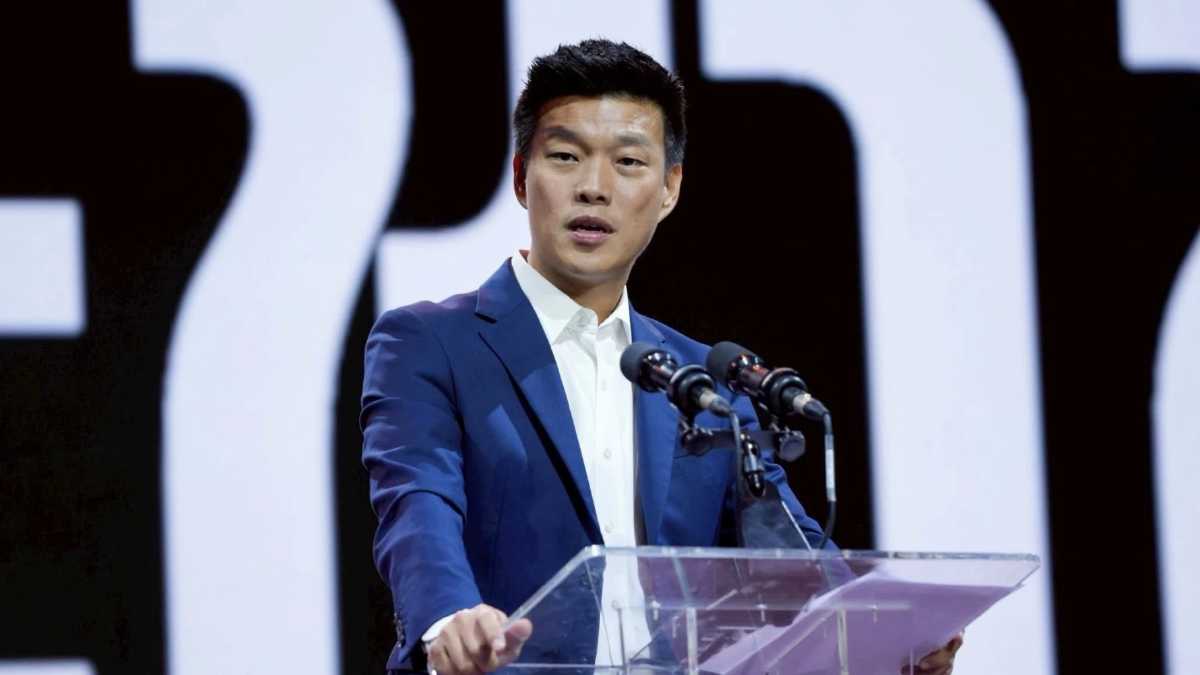 ‘เท้ง’ จี้ ‘กกต.’รับผิดพลาด บัตรเลือกตั้งบาร์โค้ด ไม่ลับ-ตรง กปน.-สื่อ เห็น