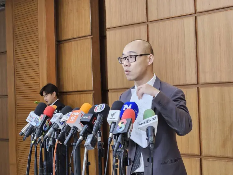 ร้อง กกต.ชงศาล รธน.ยุบ ปชน. เปิด 3 ปมใหญ่ 'สเปกเตอร์ ซี' เอื้อพรรค