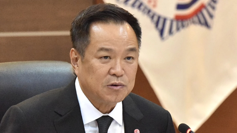 ‘อนุทิน’ ประกาศ คนไทยใช้ชีวิตปกติ ตรึงราคาน้ำมัน ไม่เดือดร้อน ไม่ต้องกักตุน