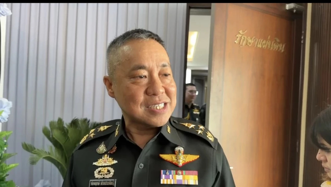 กอ.รมน. ตั้งชุดตรวจ กักตุนน้ำมัน ปูพรหม ทั่วประเทศ หวั่นกระทบความมั่นคง