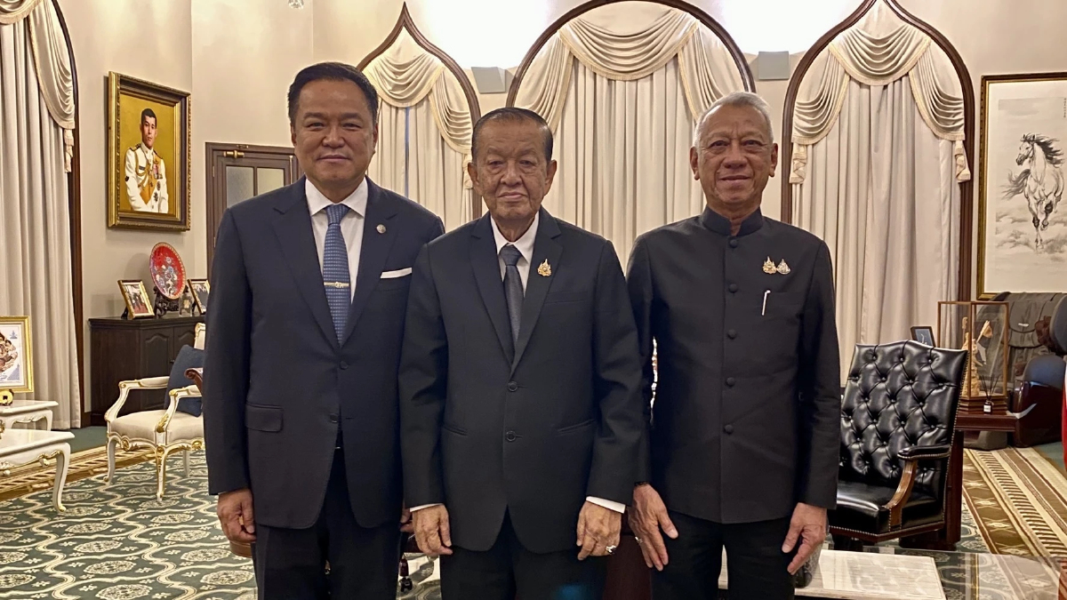 ‘วันนอร์’ เข้าทำเนียบฯ หารือ ‘อนุทิน’ ถึงสถานการณ์สู้รบในตะวันออกกลาง