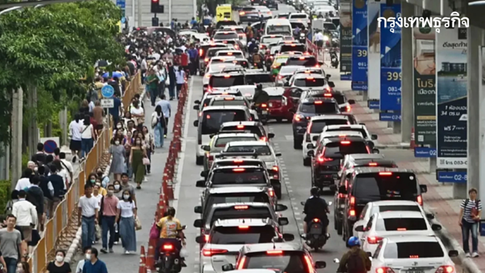 เตรียมรถติด อิมแพ็ค สนามสอบเข้า ม.4 โรงเรียนเตรียมอุดมศึกษา 2569