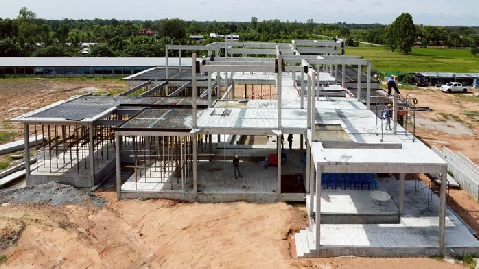 สงครามสะเทือนรับสร้างบ้าน หวั่นต้นทุนพุ่ง เสี่ยงโดมิโนปิดกิจการ