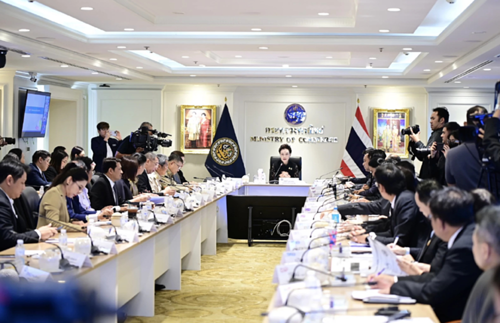 พาณิชย์เคาะ 8 มาตรการบริหารจัดการผลไม้ปี 69 รับมือผลผลิตทะลัก 6.9 ล้านตัน