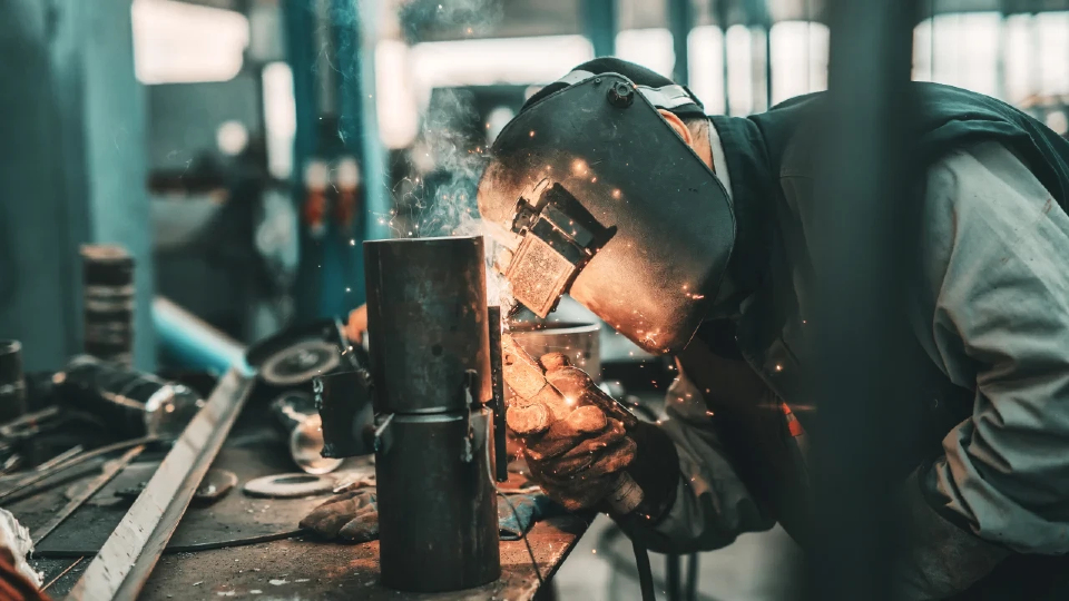 โอกาสทองช่างเชื่อม! ไปเกาหลีใต้ G2G ไร้ค่านายหน้า แค่มีใบเซอร์ TPQI