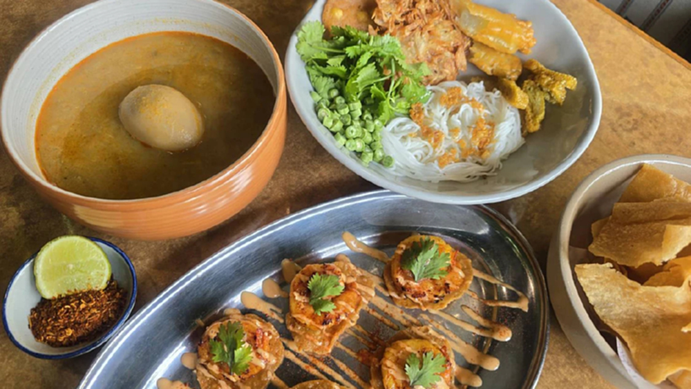 เปิดใจรับอาหารเมียนมา 'Rangoon Tea House' ปักหมุดไอคอนสยาม