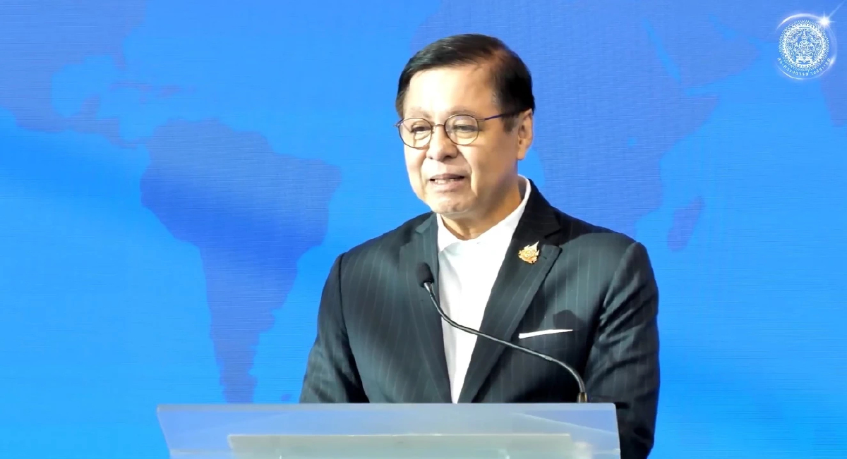 ‘สีหศักดิ์’ เผย 2 เรือไทยผ่านช่องแคบฮอร์มุซได้แล้ว เรือบางจากเป็นลำแรก