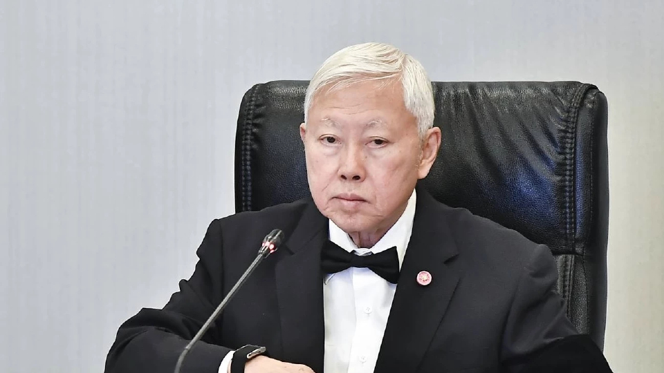 ‘รัฐบาล’ เล็งขอพระราชทาน ครม.ใหม่อำนาจเต็ม สู้วิกฤติพลังงาน ก่อนแถลงนโยบาย