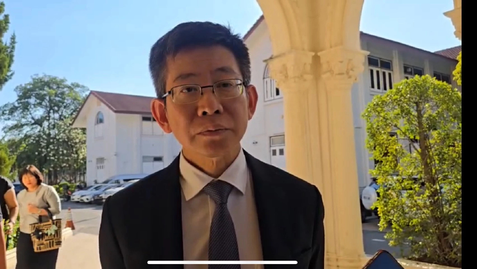 'กอบศักดิ์' ชี้หุ้นไทยลงจากปัจจัยภายนอก เหตุนำเข้าพลังงานสูง แนะรัฐบาลเร่งหาแหล่งน้ำมันสำรอง