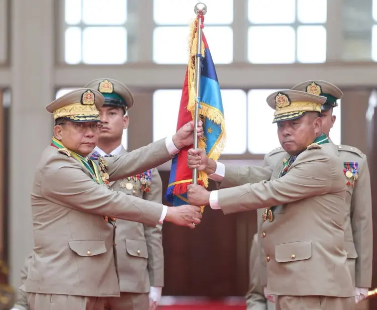 ‘มิน อ่อง หล่าย’ ลงจากตำแหน่ง เตรียมชิงเก้าอี้ ‘ประธานาธิบดีเมียนมา’