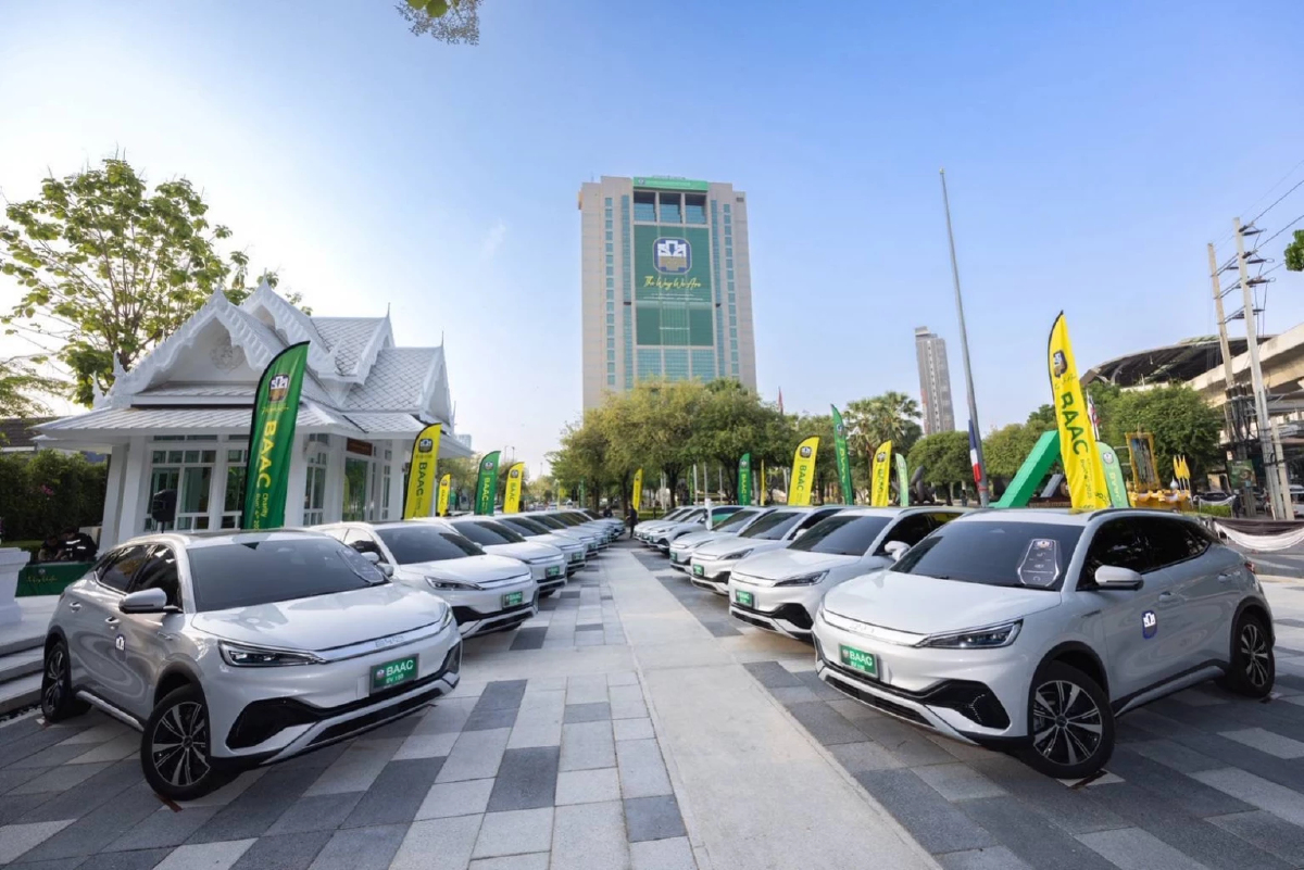 ธ.ก.ส. ส่งมอบรถ EV 150 คัน ลุยภารกิจทั่วไทย หนุนเป้า Net Zero