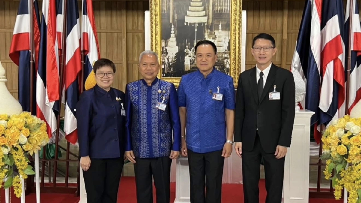 ‘อนุทิน’ โพสต์ยินดี‘โสภณ’ผงาด‘ปธ.สภาฯ’ พร้อม2รองฯจาก ‘ภท.-พท.’