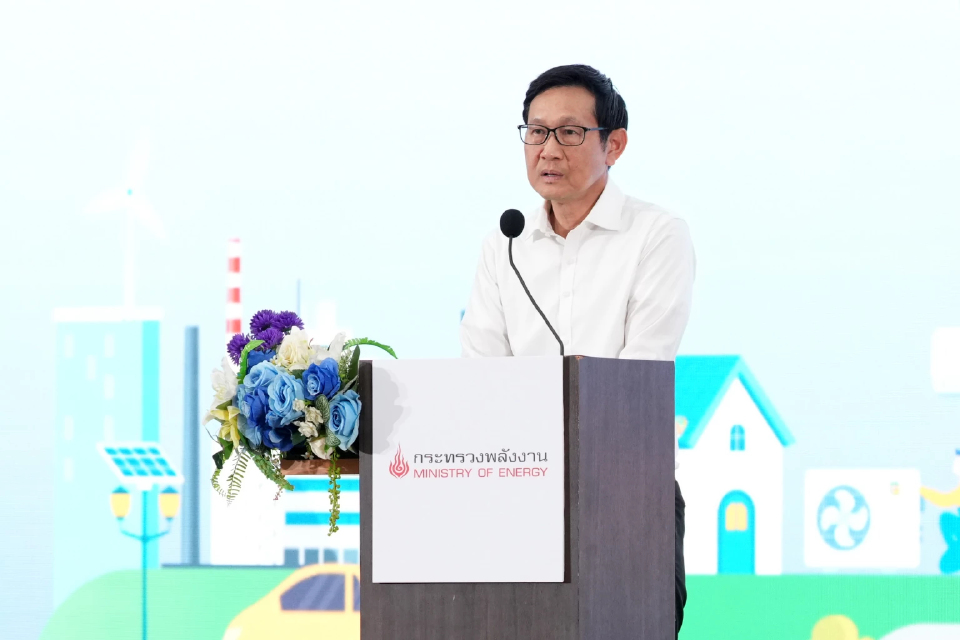 'อรรถพล' ชี้สำรองน้ำมันเพิ่ม ลั่น! ไม่ขึ้นราคาช็อกเศรษฐกิจ ชวนลดใช้พลังงาน