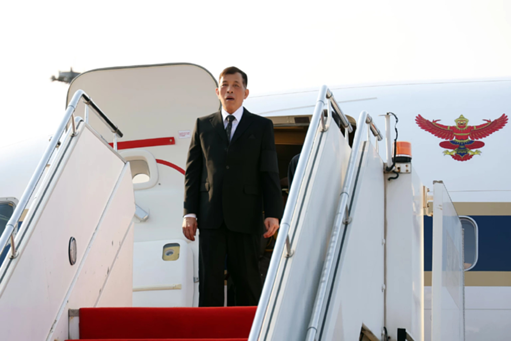 ในหลวง-พระราชินี เสด็จฯ เยือนสาธารณรัฐประชาธิปไตยประชาชนลาว อย่างเป็นทางการ