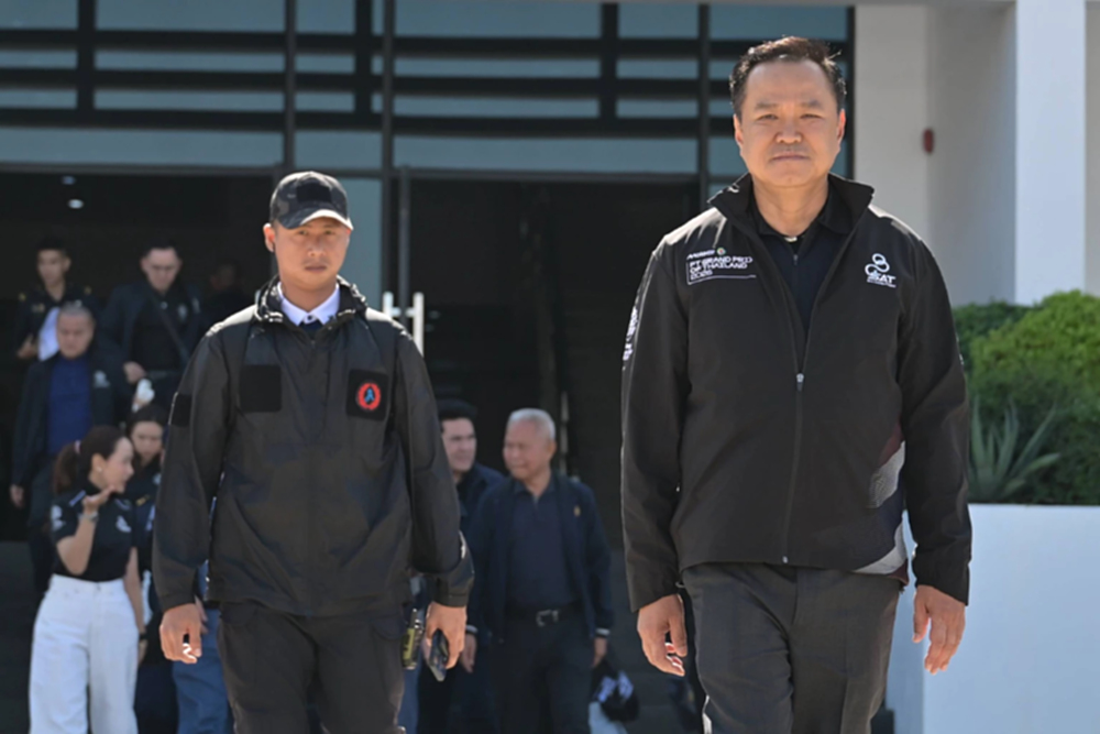 'นายกฯ' เรียก 'สมช.-ธนาคาร-หอการค้า' ถกพรุ่งนี้ รับมือสงคราม