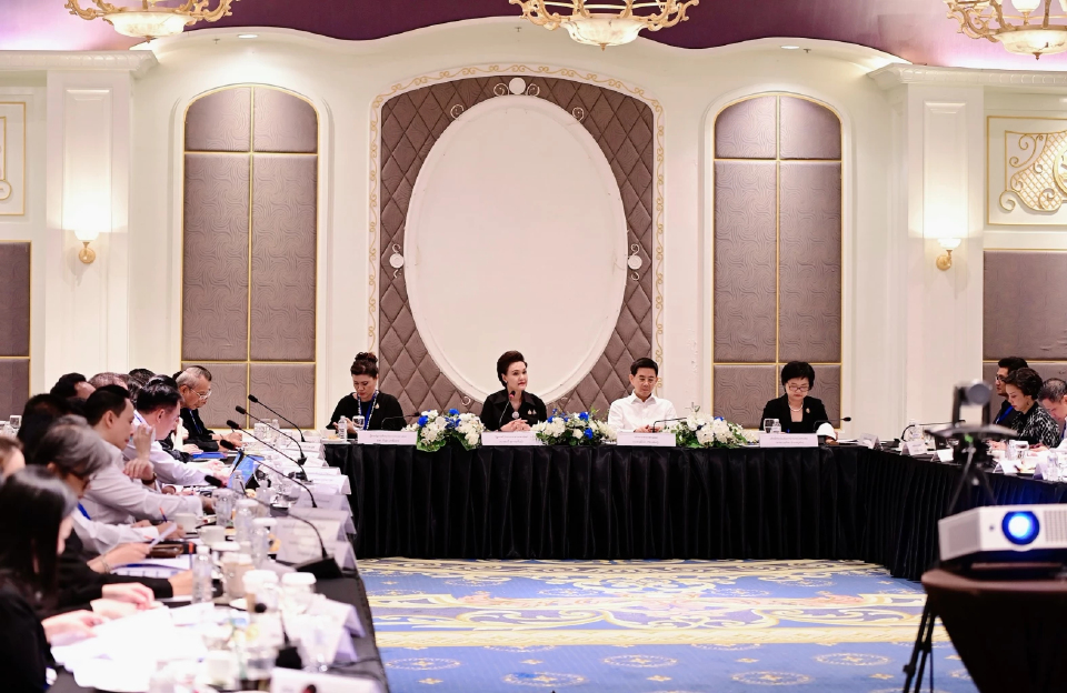 'ศุภจี' ถก 58 ทูตพาณิชย์  หาตลาดใหม่ลดพึ่ง 'สหรัฐ' รับศึกภูมิรัฐศาสตร์