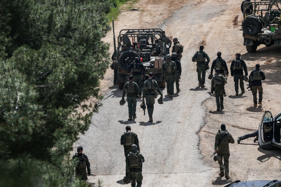 'กองทัพอิสราเอล' ลุยภาคพื้นดินในเลบานอน ปราบฐานที่มั่น 'ฮิซบอลเลาะห์'