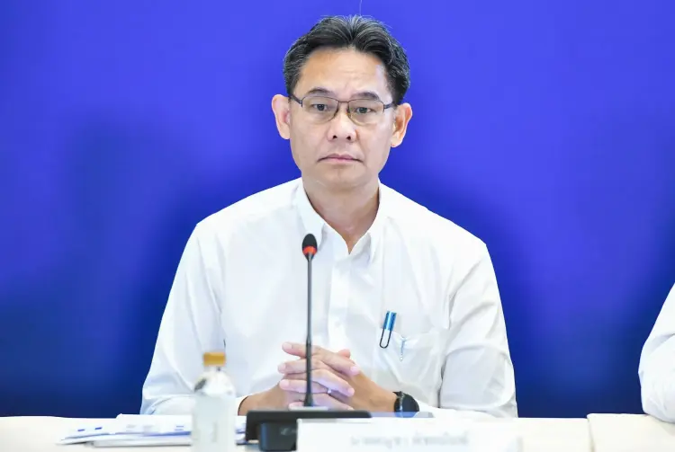 'สภาพัฒน์' ประเมินราคาน้ำมันแพงลากยาว สงครามยังไม่ยุติ ชวนประชาชนช่วยประหยัดน้ำมัน-พลังงาน