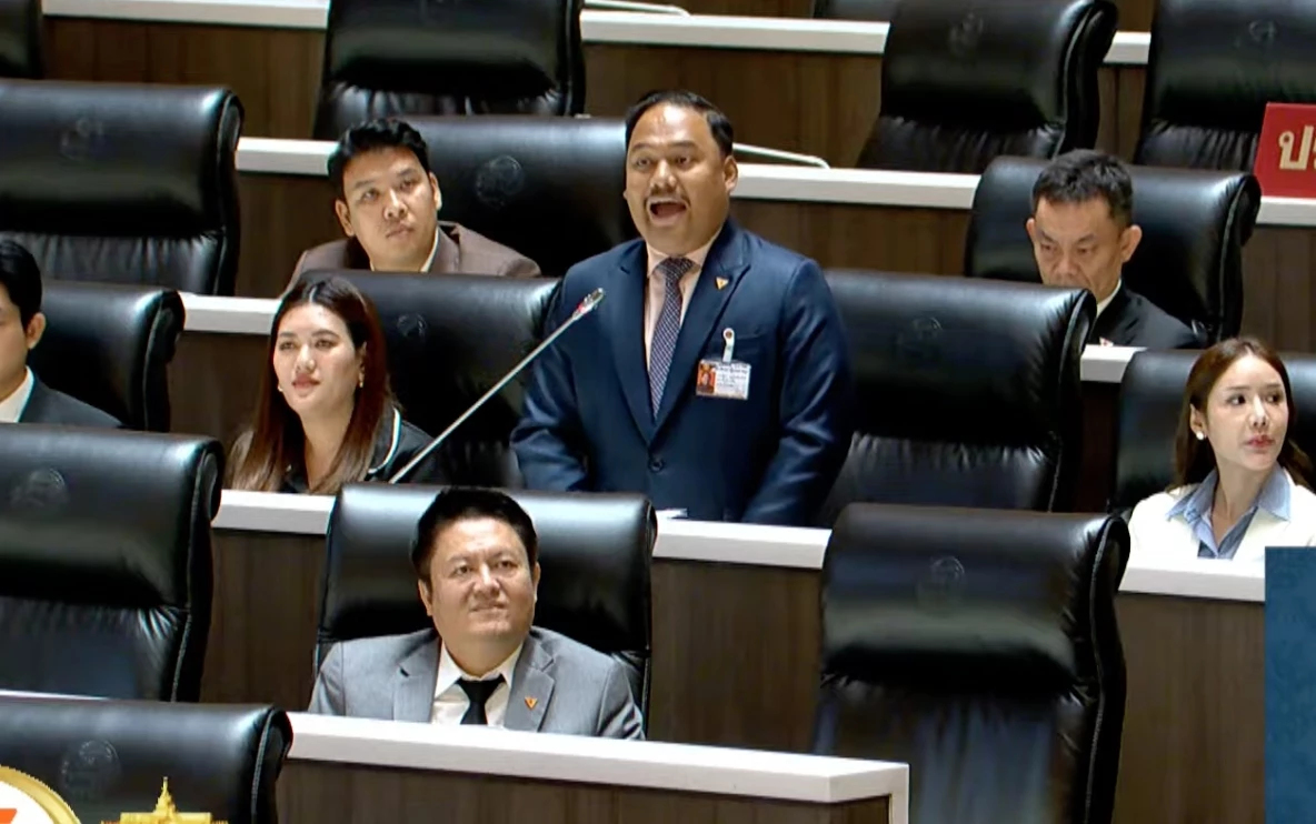 'ณัฐชา' ปูด เรือประมงรับขนน้ำมันเถื่อน เข้าโรงกลั่นฟันกำไร