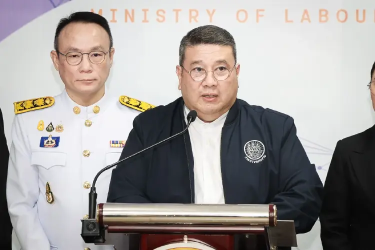 แรงงานไทยพื้นที่เหตุสู้รบตะวันออกกลาง 'ปลอดภัย' เตรียมแผนพร้อมหากต้องอพยพ